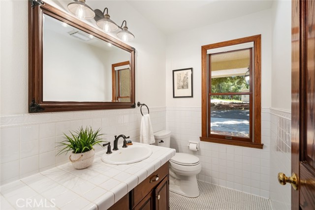 Detail Gallery Image 30 of 75 For 1550 Carbon Canyon Ln, Templeton,  CA 93465 - 6 Beds | 5/1 Baths