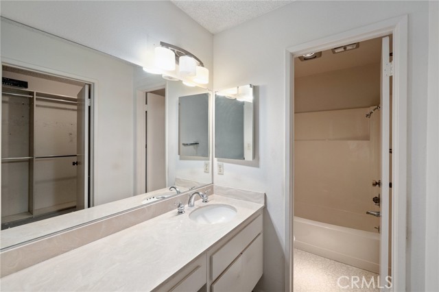 5965 Peacock Ridge Road, Rancho Palos Verdes, California 90275, 2 Bedrooms Bedrooms, ,2 BathroomsBathrooms,Residential,Sold,Peacock Ridge,SB21194304