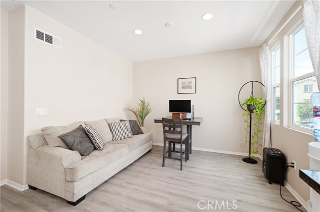 Detail Gallery Image 18 of 51 For 588 Orlando Ct, Upland,  CA 91786 - 2 Beds | 2 Baths