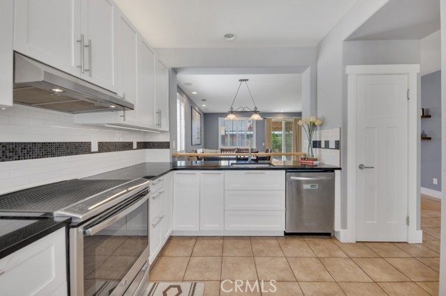 1250 W Avenue H7, Lancaster CA: https://media.crmls.org/medias/cd25479a-efff-4fac-99c5-9ca282bd1e79.jpg