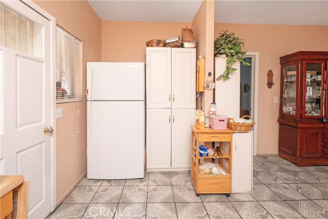 1203 E 33rd Street, Los Angeles CA: https://media.crmls.org/medias/cd25b6cb-ac86-4305-a23f-62b835bbef29.jpg