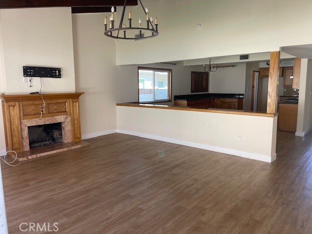 Detail Gallery Image 6 of 14 For 16959 San Jose St, Granada Hills,  CA 91344 - 2 Beds | 2 Baths