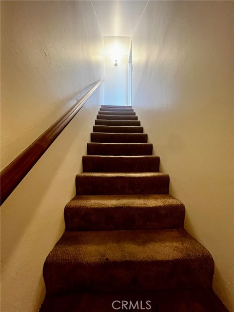 Detail Gallery Image 30 of 40 For 19451 Sherman Way #501,  Reseda,  CA 91335 - 3 Beds | 2/1 Baths