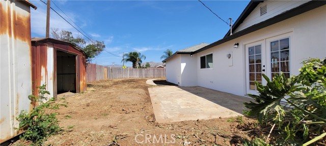 Detail Gallery Image 17 of 19 For 3355 Debbie Ln, Riverside,  CA 92501 - 4 Beds | 2 Baths