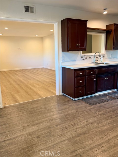 Detail Gallery Image 3 of 24 For 22800 Runnymede, West Hills,  CA 91307 - 3 Beds | 2 Baths