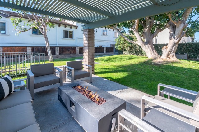 2110 Vanderbilt Lane, Redondo Beach, California 90278, 2 Bedrooms Bedrooms, ,2 BathroomsBathrooms,Residential,Sold,Vanderbilt,PV21255793