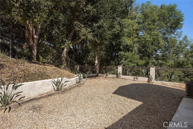 Detail Gallery Image 9 of 48 For 2053 Fullerton Rd, La Habra Heights,  CA 90631 - 4 Beds | 3 Baths