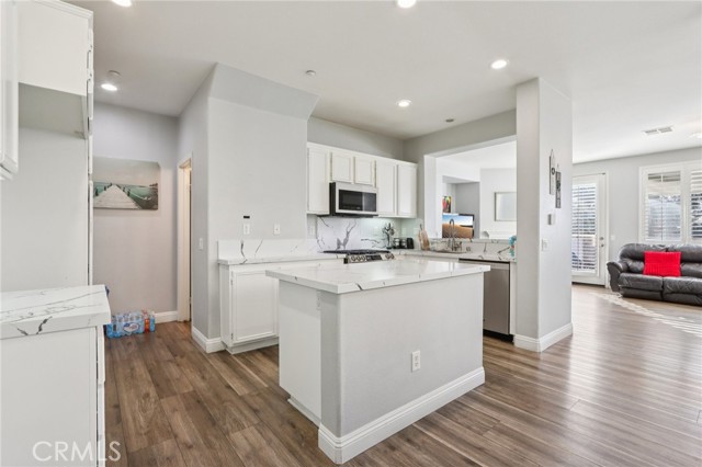 Detail Gallery Image 16 of 33 For 27875 Cactus, Moreno Valley,  CA 92555 - 3 Beds | 2/1 Baths