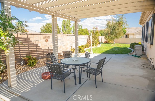 Detail Gallery Image 15 of 17 For 10939 Rockaway Glen Rd, Apple Valley,  CA 92308 - 2 Beds | 2/1 Baths