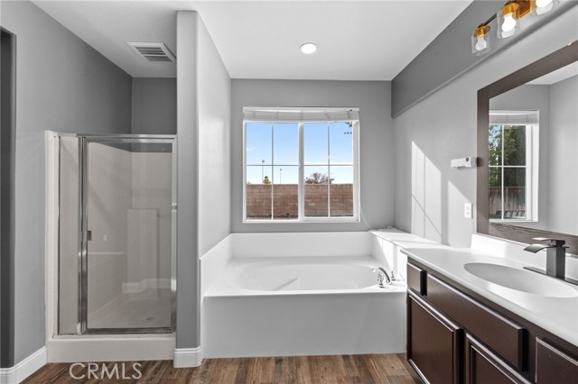 1829 Overland Court, Hemet CA: https://media.crmls.org/medias/cd2b6da7-9257-40d0-a2d9-309662bb0baf.jpg