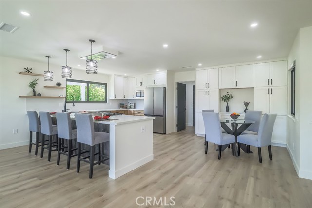 Detail Gallery Image 7 of 34 For 26120 Adamor Rd, Calabasas,  CA 91302 - 4 Beds | 2 Baths