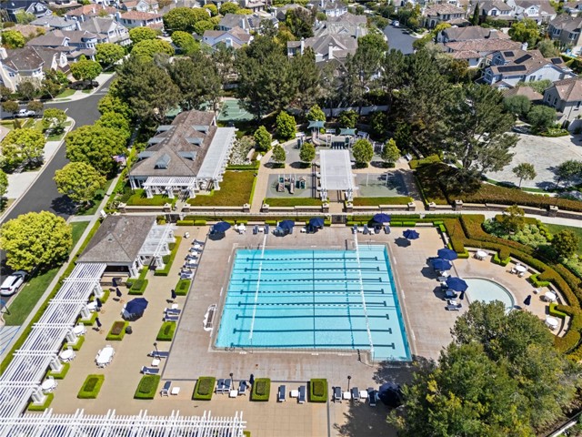 101 Old Course Drive, Newport Beach CA: https://media.crmls.org/medias/cd2b87d4-425f-42a0-b47e-196eb2947b7d.jpg