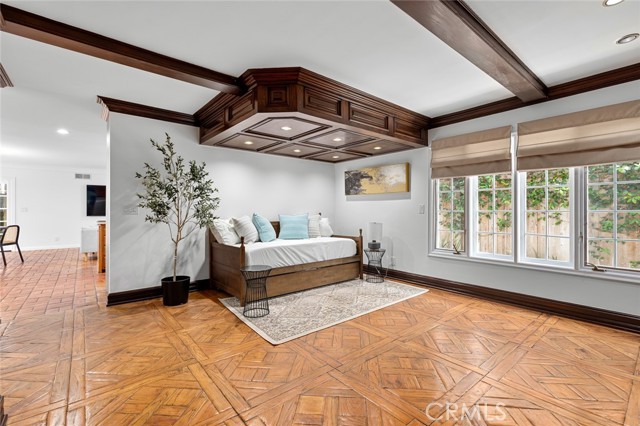 16842 Harkness Circle, Huntington Beach CA: https://media.crmls.org/medias/cd2cb973-0e92-492a-ba6a-721f4679c1c5.jpg