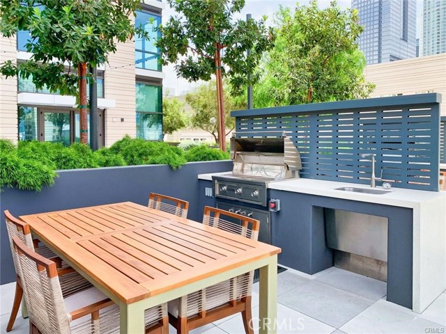 Detail Gallery Image 29 of 40 For 400 S Broadway #1703,  Los Angeles,  CA 90013 - 2 Beds | 2 Baths