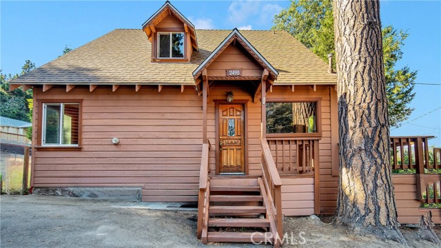 Detail Gallery Image 1 of 25 For 2490 Palo Alto Way, Running Springs,  CA 92382 - 3 Beds | 2 Baths