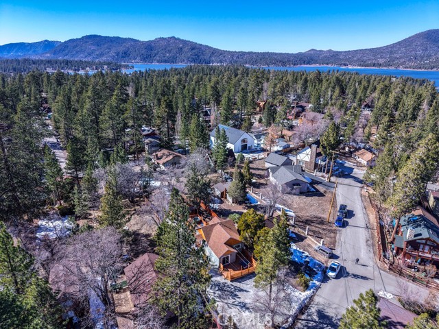 Detail Gallery Image 53 of 57 For 672 Talmadge, Big Bear Lake,  CA 92315 - 3 Beds | 2/1 Baths