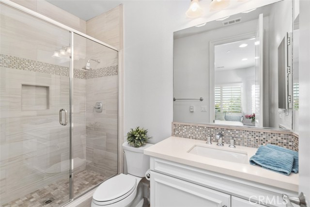 4762 Oceanridge Drive, Huntington Beach CA: https://media.crmls.org/medias/cd30074c-aef0-40fd-a9c6-3a45bb97d55b.jpg