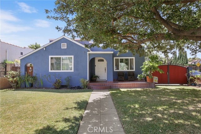 Detail Gallery Image 1 of 33 For 704 Kilson Dr, Santa Ana,  CA 92701 - 3 Beds | 1 Baths