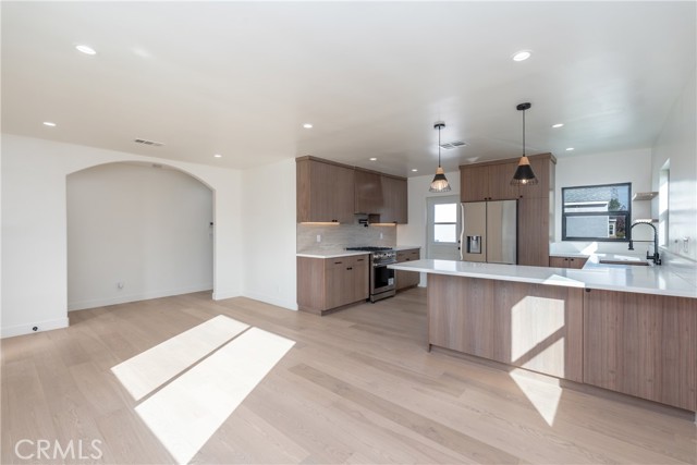 Detail Gallery Image 5 of 40 For 18833 Doty, Torrance,  CA 90504 - 3 Beds | 1 Baths