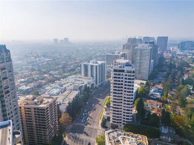 Detail Gallery Image 21 of 21 For 10601 Wilshire Bld #501,  Los Angeles,  CA 90024 - 2 Beds | 2/1 Baths