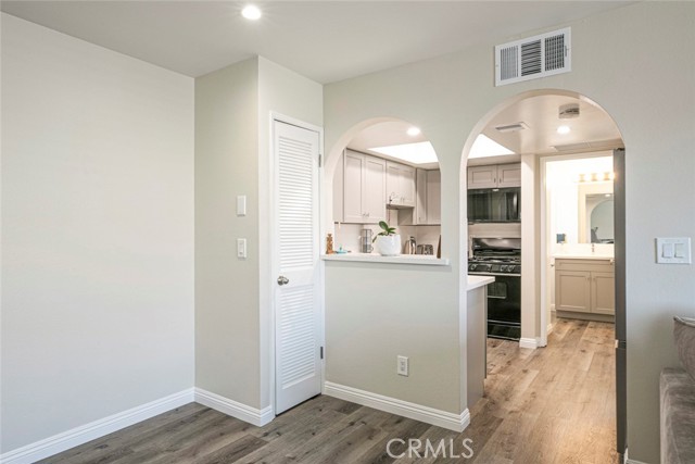 Detail Gallery Image 17 of 31 For 1148 San Rafael Ave #6,  Glendale,  CA 91202 - 1 Beds | 1 Baths