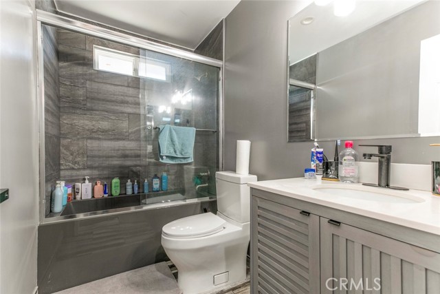 17465 Tuscan Drive, Granada Hills CA: https://media.crmls.org/medias/cd329298-0d0c-43d1-b6b1-91b20591465c.jpg