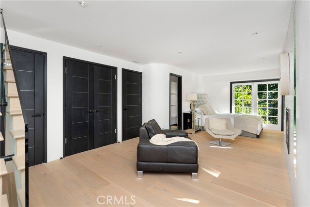 1782 Viewmont Drive, Los Angeles CA: https://media.crmls.org/medias/cd33f586-f767-44eb-95b9-571ecbd76141.jpg