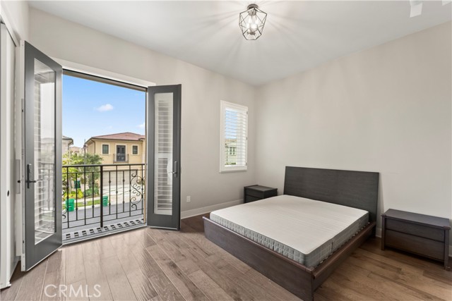 Image 31 of 63 For 51 Redshift  