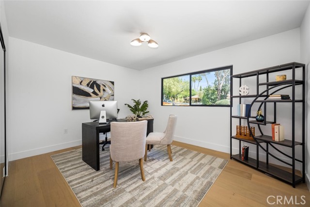 Image 47 of 68 For 3209 Lakeknoll Drive