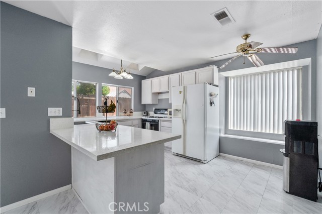 144 Elmtree Drive, Perris CA: https://media.crmls.org/medias/cd35ed2f-fc2a-4f4d-85f4-99769de0e1c1.jpg