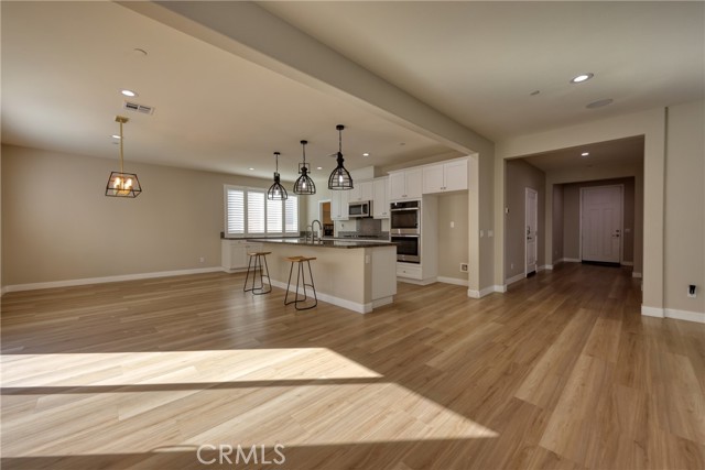 2668 Half Dome Court, Jurupa Valley CA: https://media.crmls.org/medias/cd370b77-093a-4b5b-af5e-de750031a3d7.jpg