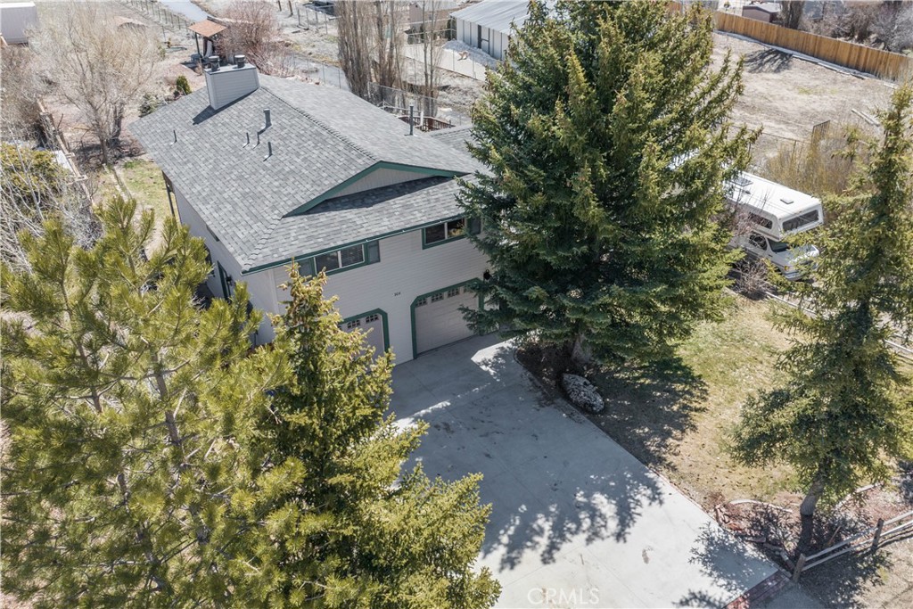 904 Mount Doble Drive, Big Bear City, CA 92314
