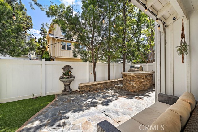 19 Rinehart Road, Ladera Ranch CA: https://media.crmls.org/medias/cd3754e4-4806-4492-90d9-b59132673057.jpg