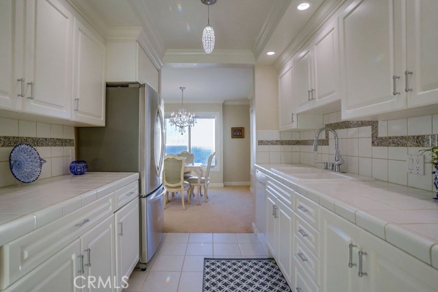 3200 La Rotonda Drive, Rancho Palos Verdes, California 90275, 2 Bedrooms Bedrooms, ,2 BathroomsBathrooms,Residential,Sold,La Rotonda,PV22237226