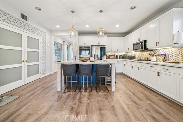Detail Gallery Image 12 of 34 For 12619 Elk Cove Ct, Rancho Cucamonga,  CA 91739 - 4 Beds | 3 Baths