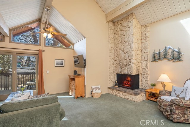 Detail Gallery Image 9 of 34 For 41935 Switzerland Dr #22,  Big Bear Lake,  CA 92315 - 3 Beds | 2 Baths