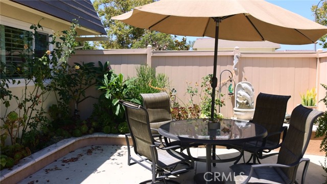 Detail Gallery Image 5 of 18 For 9674 Paseo De Oro, Cypress,  CA 90630 - 3 Beds | 2 Baths