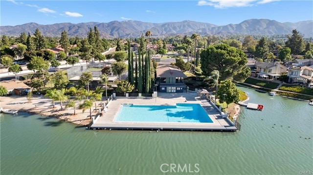 1326 Via Del Rio, Corona CA: https://media.crmls.org/medias/cd39a326-0d6e-44aa-aba5-31c951f4ee24.jpg