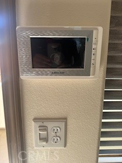 Detail Gallery Image 13 of 15 For 152 N Mariposa, Los Angeles,  CA 90004 - 2 Beds | 2 Baths