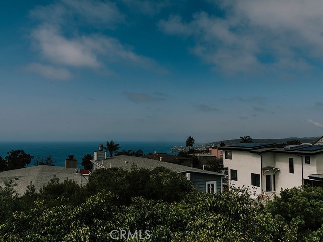 Detail Gallery Image 16 of 17 For 989 La Mirada, Laguna Beach,  CA 92651 - 3 Beds | 2 Baths