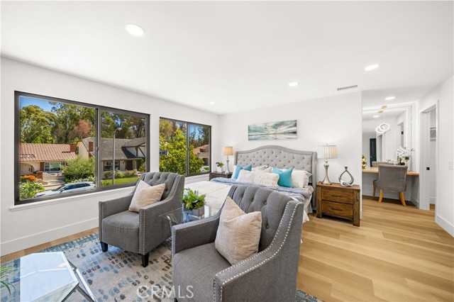 25011 Mammoth Circle, Lake Forest CA: https://media.crmls.org/medias/cd3c39f6-2a66-4421-9dae-a46126622b9c.jpg