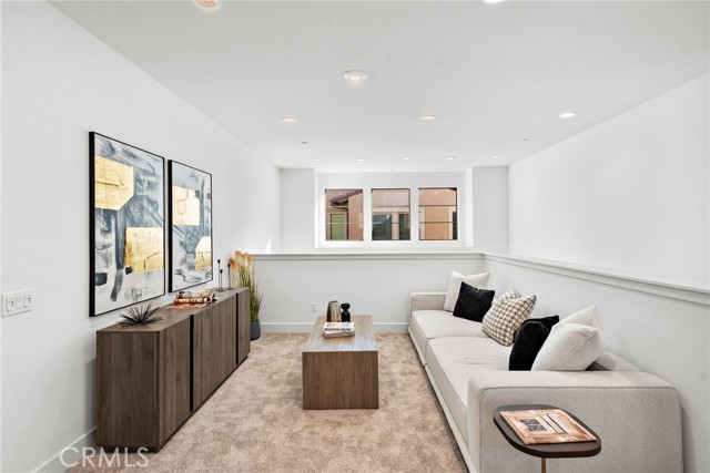 215 Sutters Mill, Irvine CA: https://media.crmls.org/medias/cd3d6144-93be-42ab-a61a-34a03a28445c.jpg