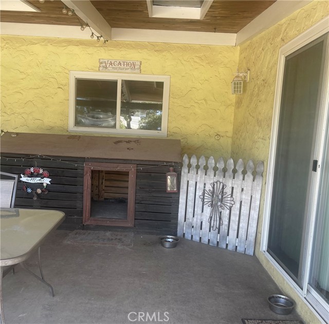8484 Almond Avenue, Winton CA: https://media.crmls.org/medias/cd3d7058-3f02-4b26-8a42-c37ccdb49331.jpg