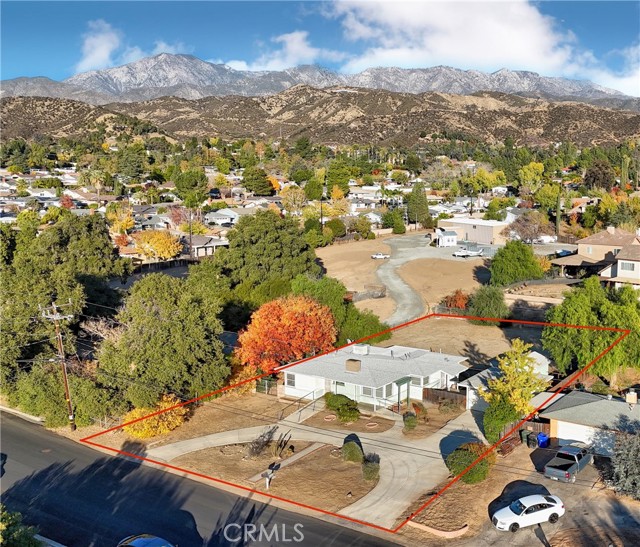 Detail Gallery Image 2 of 30 For 12941 Douglas St, Yucaipa,  CA 92399 - 3 Beds | 2 Baths