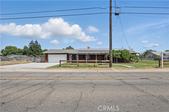 Detail Gallery Image 3 of 53 For 6344 Gertrude Ave, Winton,  CA 95388 - 3 Beds | 2 Baths