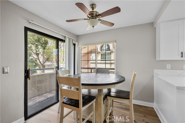 Detail Gallery Image 3 of 22 For 18114 Erik Ct #5131,  Canyon Country,  CA 91387 - 3 Beds | 2 Baths