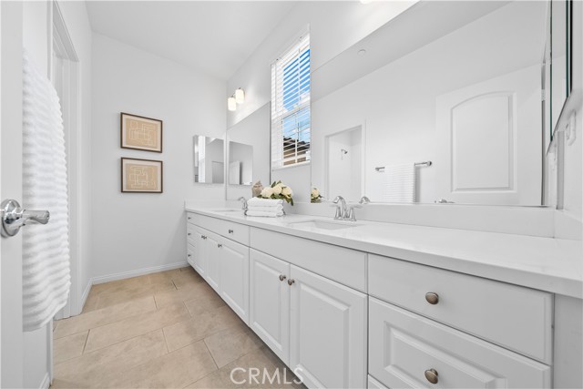 333 Calle Elegante, Lake Forest CA: https://media.crmls.org/medias/cd3fedcd-e86f-4074-8ce8-a20f5df95101.jpg