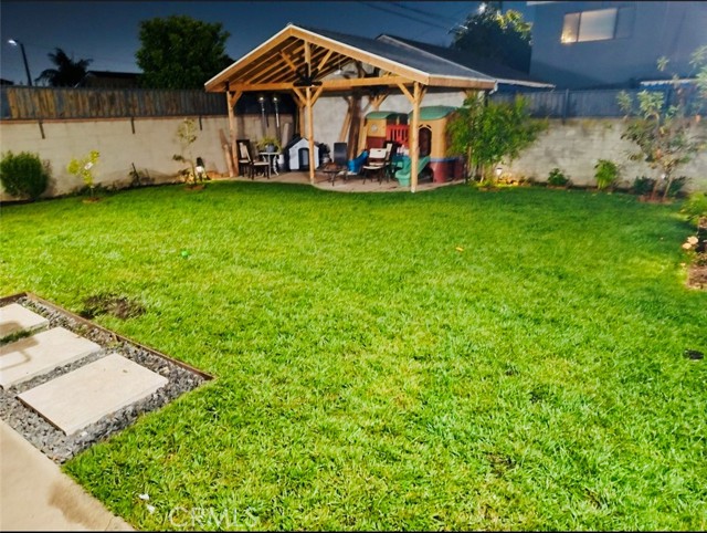 Detail Gallery Image 3 of 19 For 13408 S Catalina Ave, Gardena,  CA 90247 - 3 Beds | 1 Baths