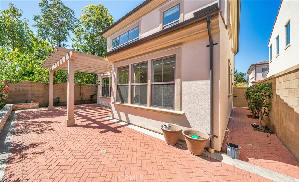 MLS #OC25230521 image #18