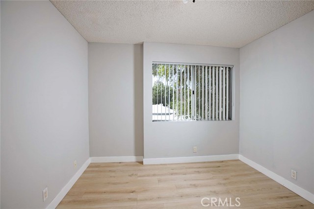 1421 5th, 10 photo 20